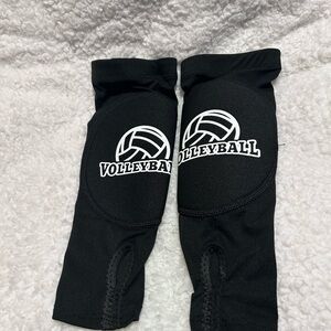 Black Volleyball Arm Sleeves with Palm Grip